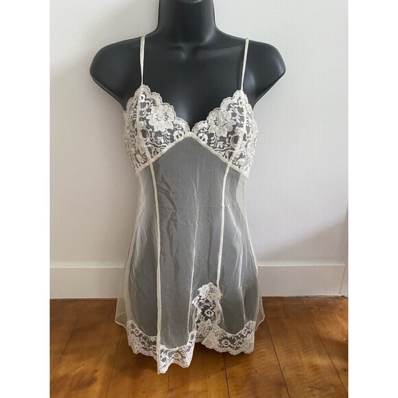 Victoria's Secret Other - Victorias Secret Babydoll Top Size XS Ivory Sheer Mesh Embroidered Wedding Y2K